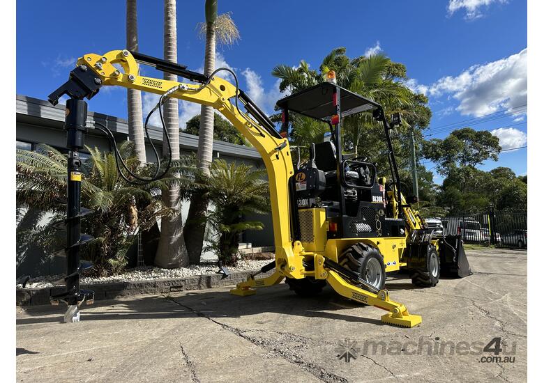 New Hyload BL30X Mini Backhoe (Auger Package)