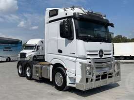 Mercedes-Benz Actros - picture0' - Click to enlarge