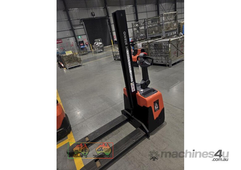 (8595) Fork Lift - Pallet Stacker - 2023 Toyota HWE100 Walkie Stacker (East Toowoomba, QLD)