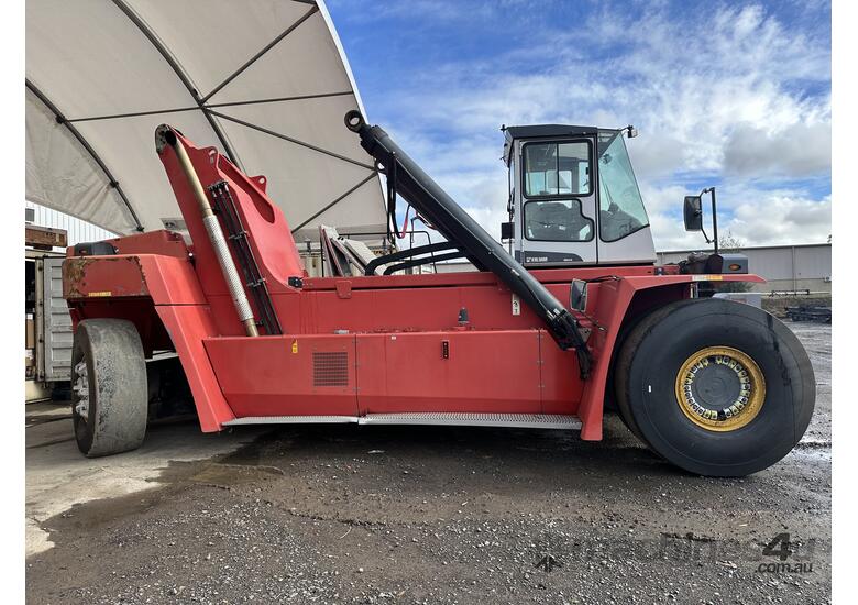 caption 2019 KALMAR REACHSTACKER KALMAR 45 T (WA)