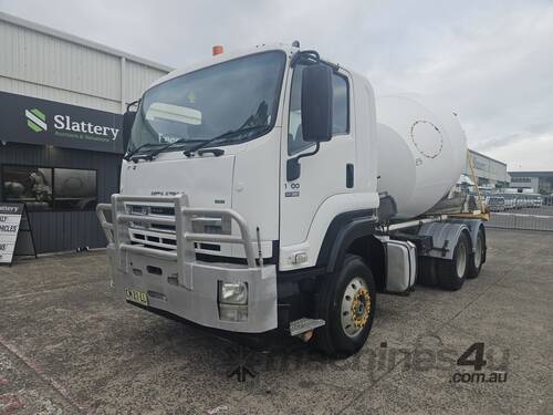 2012 Isuzu FXZ FH  6x4 Concrete - Agitator