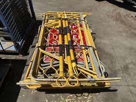 Pallet of Assorted Road Signage Equipment - picture0' - Click to enlarge