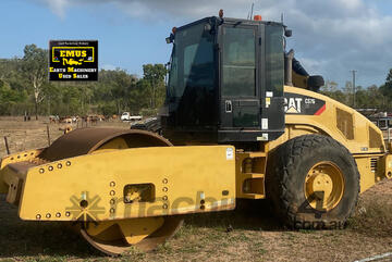 2012 Cat CS76XT Compaction Roller, E.M.U.S MS1016