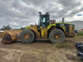 1998 Caterpillar 980G 980WL Wheel Loader – Used, Quick Hitch, GP Bucket & Forks - picture0' - Click to enlarge