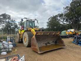 1998 Caterpillar 980G 980WL Wheel Loader – Used, Quick Hitch, GP Bucket & Forks - picture1' - Click to enlarge