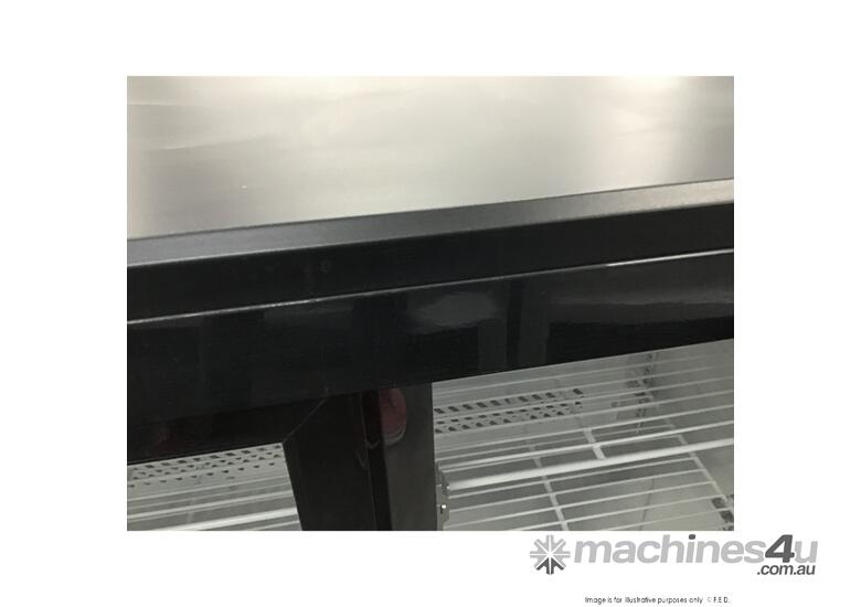 Three sliding door bar cooler - SC316SD