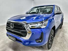 2023 Toyota Hilux SR5 4x4 Dual Cab Utility (Diesel) (Auto) - picture0' - Click to enlarge