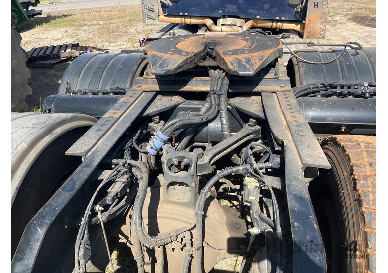 caption 2022 Kenworth T410SAR Prime Mover Day Cab