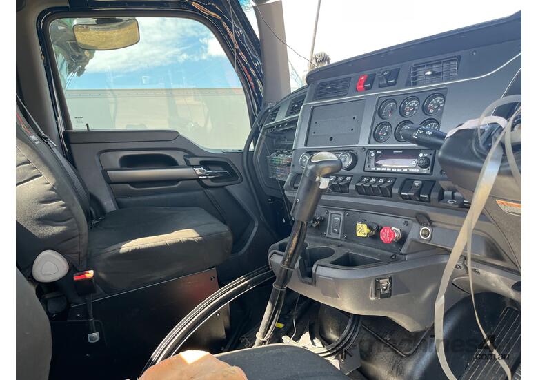 caption 2022 Kenworth T410SAR Prime Mover Day Cab