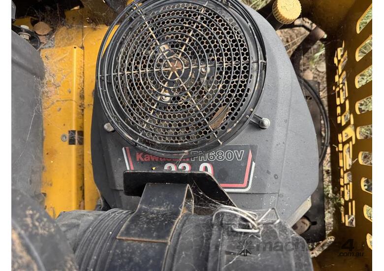 caption HUSTLER Fast Trak Zero Trun Mower