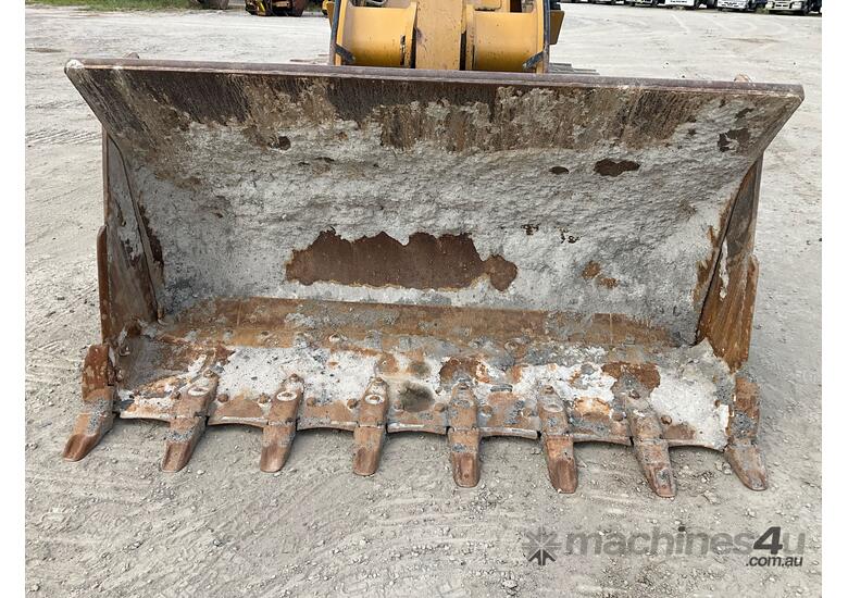 caption 2018 Caterpillar 953k Crawler Loader
