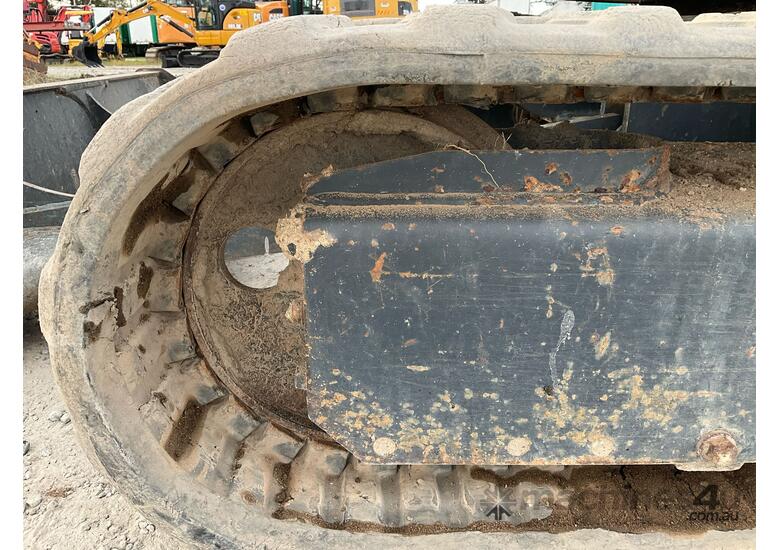 caption 2016 Komatsu PC35MR-3 Excavator (Rubber Tracked)