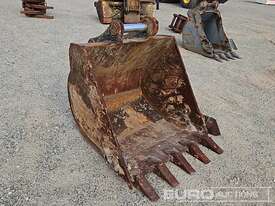 1200mm GP Bucket to suit 20t Excavator, Ears 325mm, Centres 460mm, Pins 80mm  - picture0' - Click to enlarge