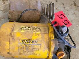 Davey Pumps - picture0' - Click to enlarge