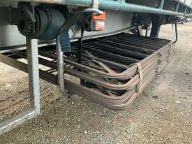 1996 Freighter ST3 Tri Axle Flat Top Curtainside Trailer - picture1' - Click to enlarge