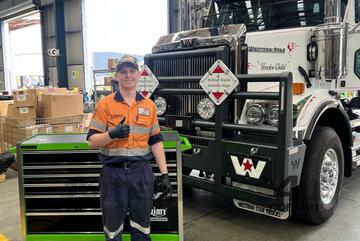 259pc Introductory 11 Drawer 56 Tool Kit (Mutant)