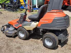 2014 Husqvarna R 422 Ts AWD - picture1' - Click to enlarge
