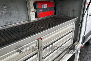 2022 Mercedes Benz 907 Sprinter Service Body / Crane Truck