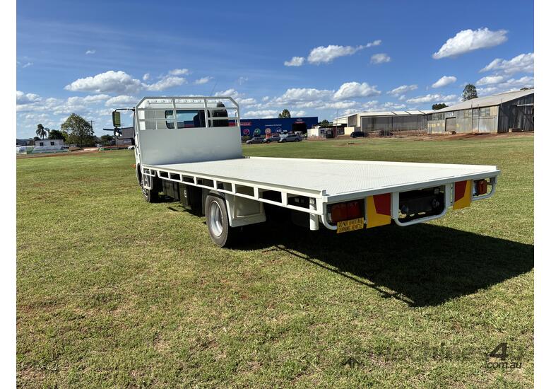 2017 Hino 500 SERIES FE1426 LONG  Tray