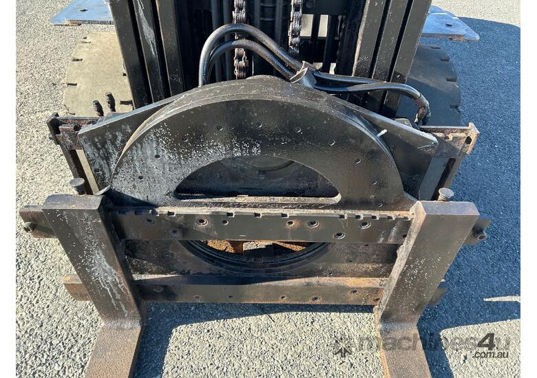 caption 2021 Toyota 32-8FG30 Forklift