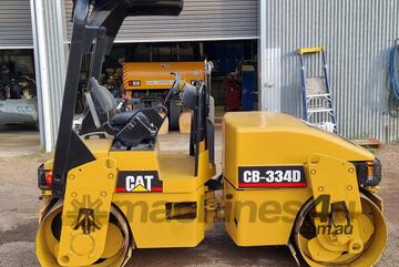 Caterpillar 2003   CB334 D