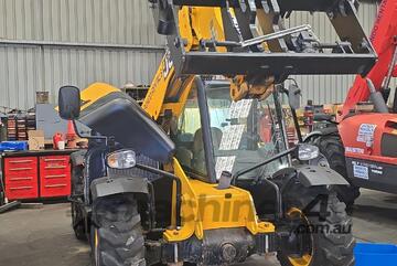 Jcb 2.5 - 3 tonne Telehandler