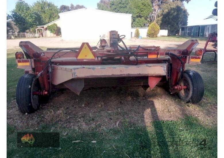 caption (8647) Massey Ferguson Mower / Conditioner