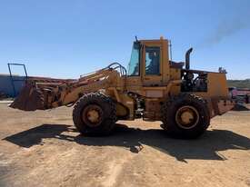 2000 CASE 621J Wheel Loader - picture2' - Click to enlarge