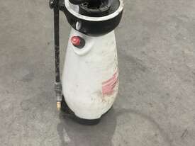 Siluan Pro Grade 5L Air Pressure Hand Sprayer - picture0' - Click to enlarge
