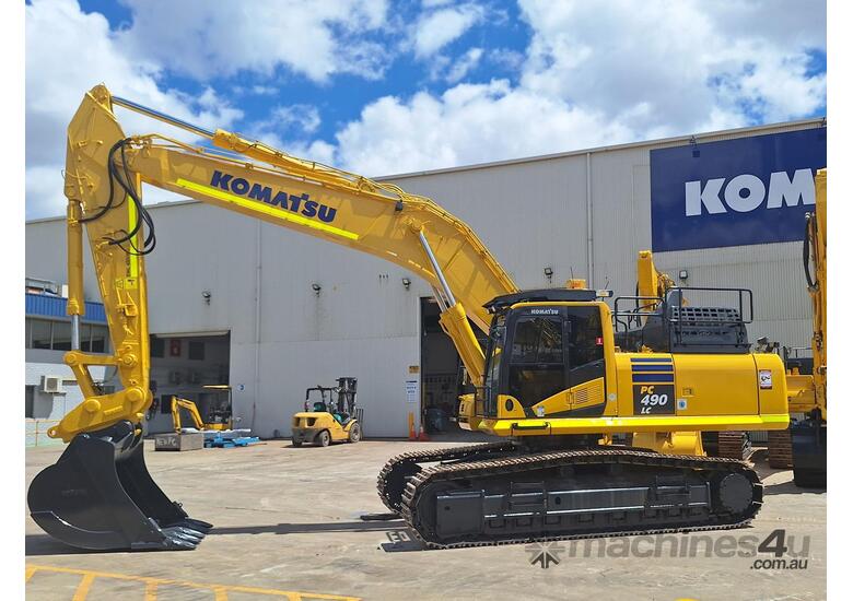 2020 Komatsu PC490LC_11