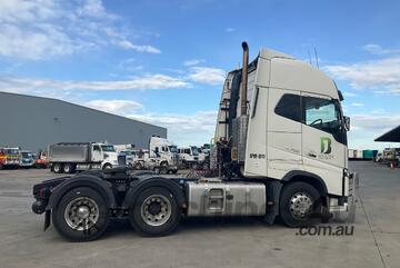 2019 Volvo FH16 700 Prime Mover Sleeper Cab