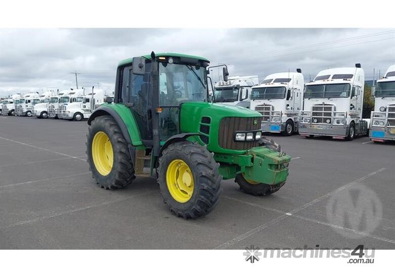 John Deere 6130