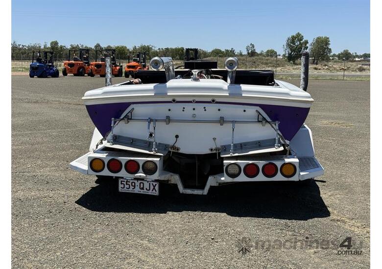 1989 SKICRAFT INTERCEPTOR SKI BOAT