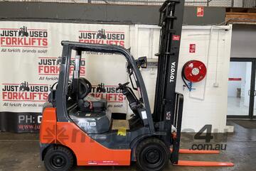 TOYOTA 2014 8FG18 DELUXE MODEL S/N 36077 LPG 4.5 METER 2 STAGE MAST 1.8 TON 1800 KG CAPACITY