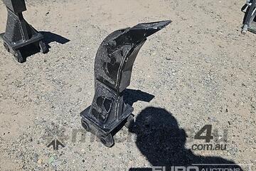 Un  2026 Captok Ripper to suit Excavator