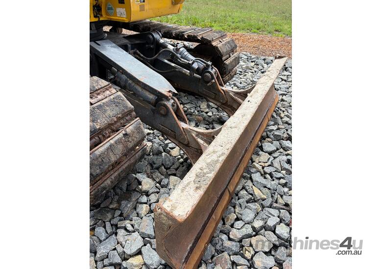 2017 Komatsu PC138US-8