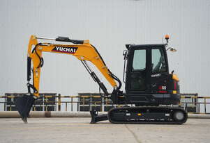 Yuchai U60 5.6ton Excavator with Tilt Hitch