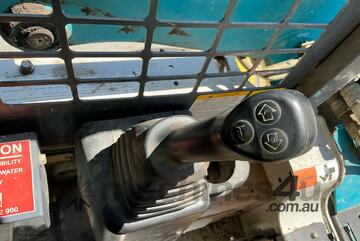 2018 Toyota Huski 30-5SDK8 Skid Steer