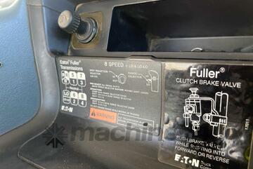 2008 Mitsubishi Fuso FV500 Water Cart