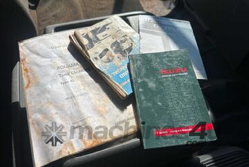 2005 Isuzu FVZ 1400 Container Truck