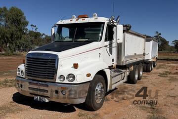 2008 FREIGHTLINER Century Class & Quad Dog