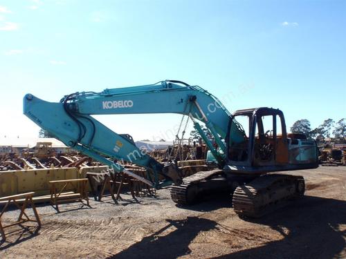 Kobelco SK200-8 Excavator Dismantling