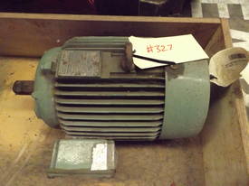 5.5KW Motor - picture0' - Click to enlarge