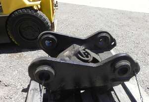 Kato 3066 Quick Hitch Attachments