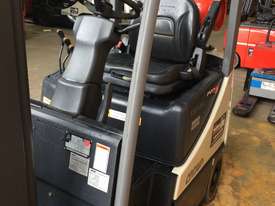 CROWN  CG18  CONTAINER MAST LPG FORKLIFT - picture2' - Click to enlarge