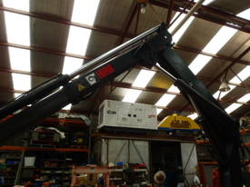 Hiab 070 Truck Mounted Crane  - picture2' - Click to enlarge