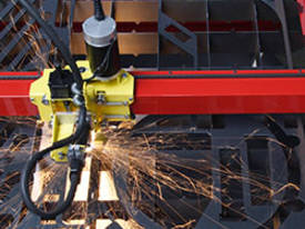 *** SAVE $5,000 ***   PIERCE 25mm THICK - CNC PLASMA WITH POWERMAX 125 - picture1' - Click to enlarge