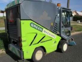 USED - Tennant Green Machine 636HS Sweeper - picture1' - Click to enlarge