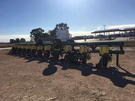 Norseman 12 row  Planters Seeding/Planting Equip - picture0' - Click to enlarge