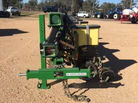 Norseman 12 row  Planters Seeding/Planting Equip - picture1' - Click to enlarge